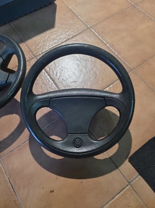 Volante Volkswagen cada uno 10 €