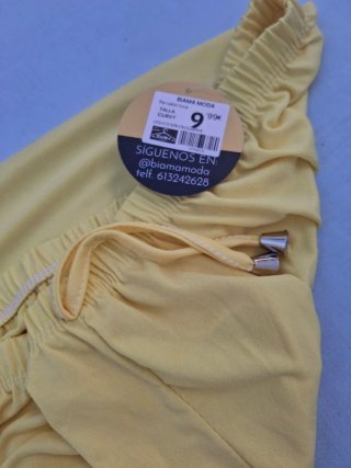 Pantalón  mujer T U. Con etiquetas. Medidas en des