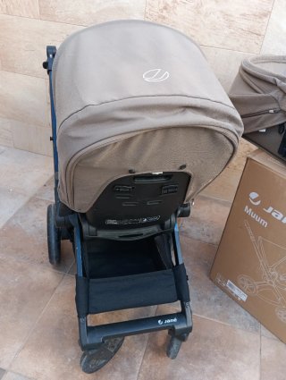 Carrito Jané Muum con capazo y caja