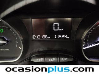 Peugeot 208 PureTech Signature 60 kW (82 CV)