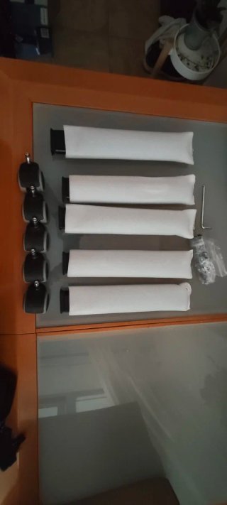 Silla de escritorio de cuero y metal