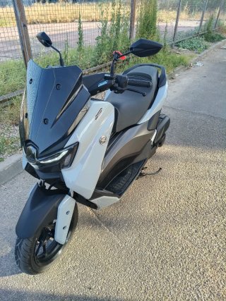 Yamaha NMAX 125 Tech MAX