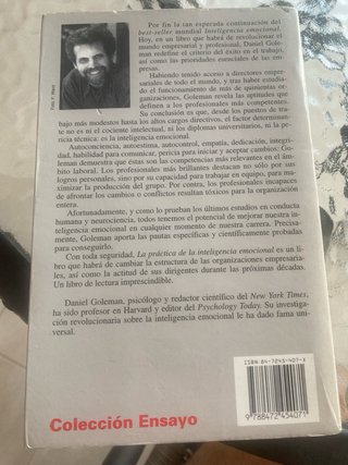 La práctica de la inteligencia emocional (Spani...