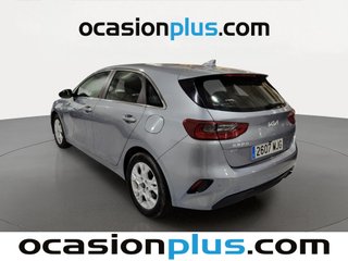 Kia Ceed 1.6 MHEV iMT Drive 100 kW (136 CV)