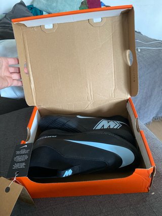 Zapatillas Nike Air Negras y Azules Nuevas