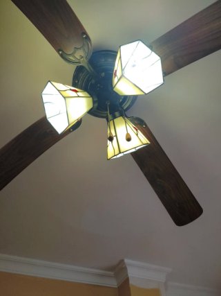 Ventilador de techo con lámparas
