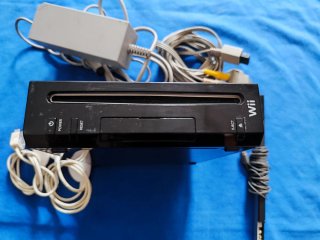 Consola Nintendo Wii Negra + Accesorios