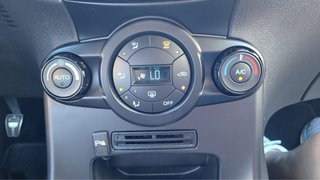🚗 FORD FIESTA ST-LINE – COMO NUEVO, REESTRENO