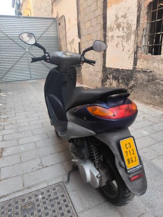 Peugeot Vivacity Azul