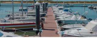 Alquiler de pantalán en puerto deportivo