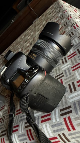 Cámara Nikon D80 para reparar o piezas