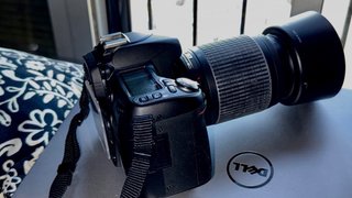 Cámara Nikon D80 para reparar o piezas