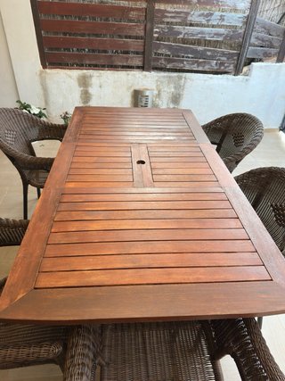 Mesa de teka extensible para terraza