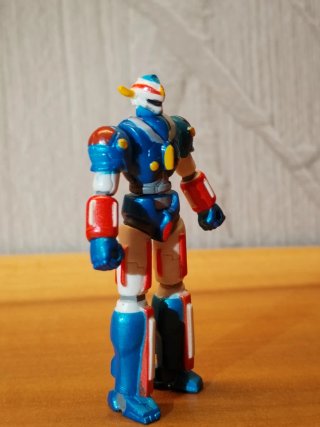 Kombo Force Volkan Robot Giochi Preziosi