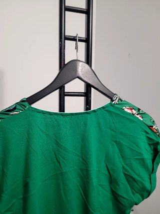 Blusa verde floral Salsa Talla S