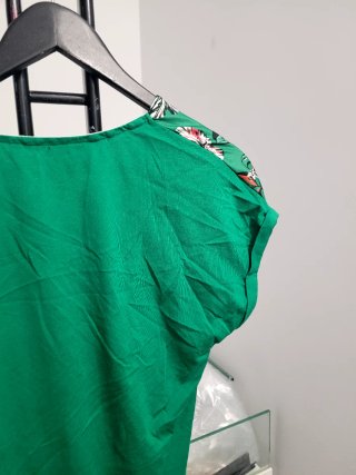 Blusa verde floral Salsa Talla S