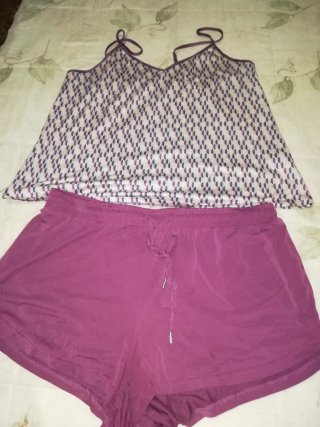 Lote tres Pijamas Cortos Mujer y un Pantalón