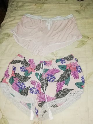 Lote tres Pijamas Cortos Mujer y un Pantalón