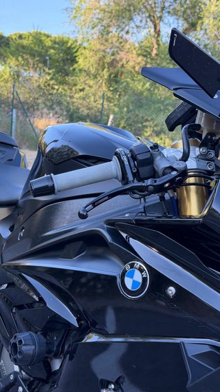 BMW S1000RR