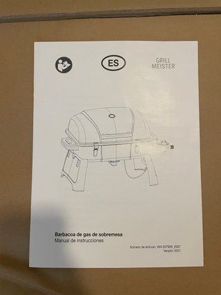 Barbacoa de gas Grill Meister sobremesa.