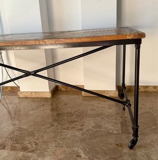 REBAJADA. WESTING. Mesa comedor Madera y Hierro.