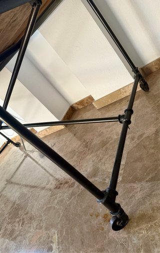 REBAJADA. WESTING. Mesa comedor Madera y Hierro.