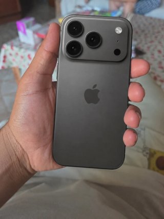 iPhone 17 Pro Gris Nuevo