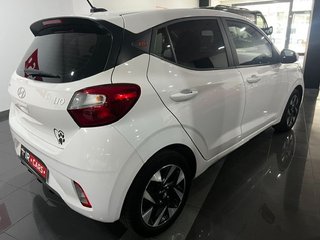 Hyundai i10 Essence