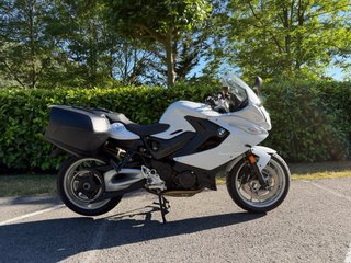 BMW F800GT 2017 - 29.000km - Full Packs