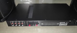 Amplificador Karaoke Monacor con Altavoces