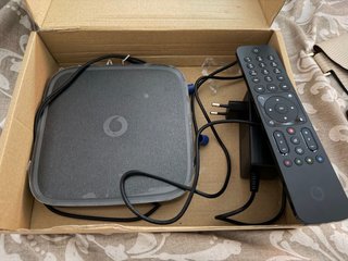 Decodificador Vodafone con Mando