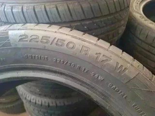 225 50 R17 94W Continental - 1 neumático km.0