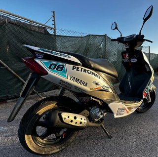 Yamaha Jog rr