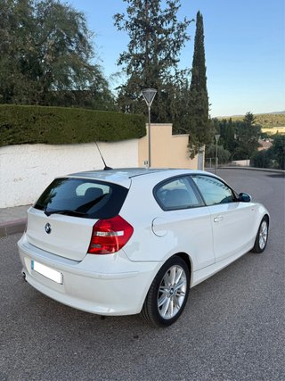BMW SERIE 1 2010