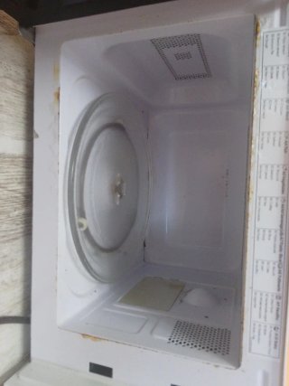 Microondas Candy para reparar o piezas.. funciona