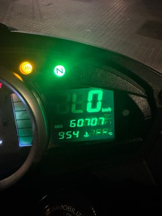 Kawasaki Z750 ABS Naked
