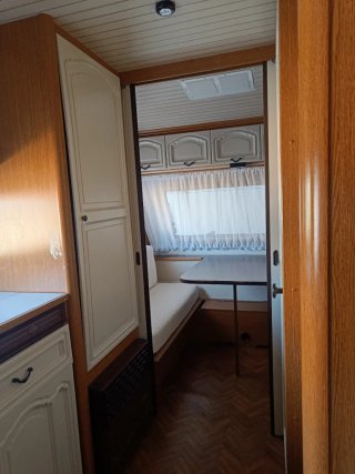 Caravana Hobby Prestige con documentación