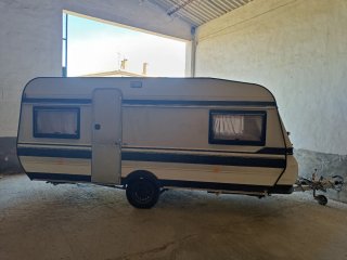 Caravana Hobby Prestige con documentación