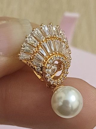 Orecchini Swarovski conchiglia e perla