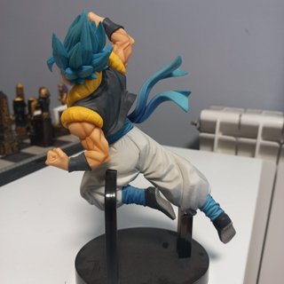 Figura Dragon Ball Gogeta SSJ Dios Azul