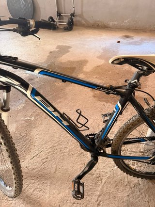 Bicicleta BH en buen estado