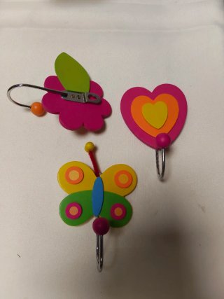 3 Perchas Decorativas Infantiles (Flor, Corazón, M