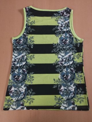 Camiseta TANNA rayas verde pistacho/negro Talla S