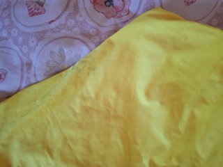 Bañador/ triquini amarillo con cordones