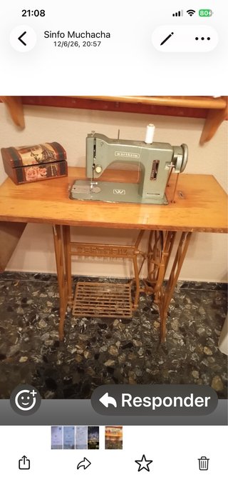 Máquina de coser antigua Wertheim
