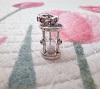Charm Colgante Reloj de Arena