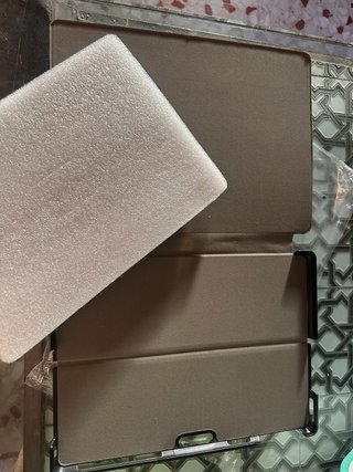 SIN ESTRENAR Funda para Microsoft Surface Pro 9
