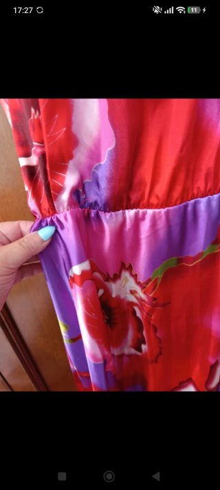 Vestido satinado estampado floral