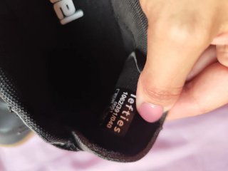 Zapatillas Hummel Negras y Blancas Nuevas