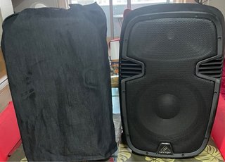 Altavoces 2 Behringer PK112A Autoamplificados